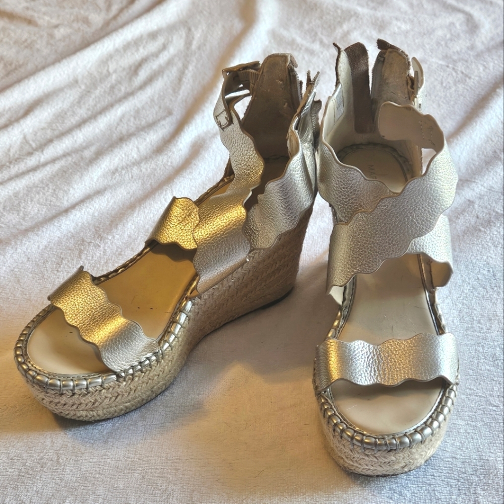 Marc Fisher Womens Calita Black Wedge Sandals Platforms, Gold, Size 8